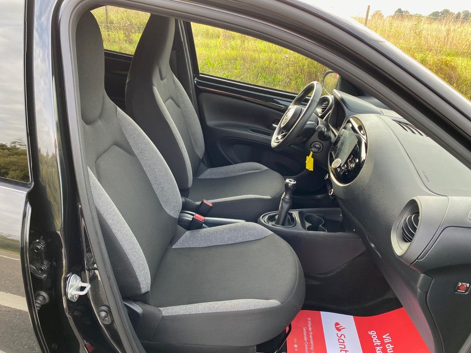 Toyota Aygo X 1,0 Active 5d