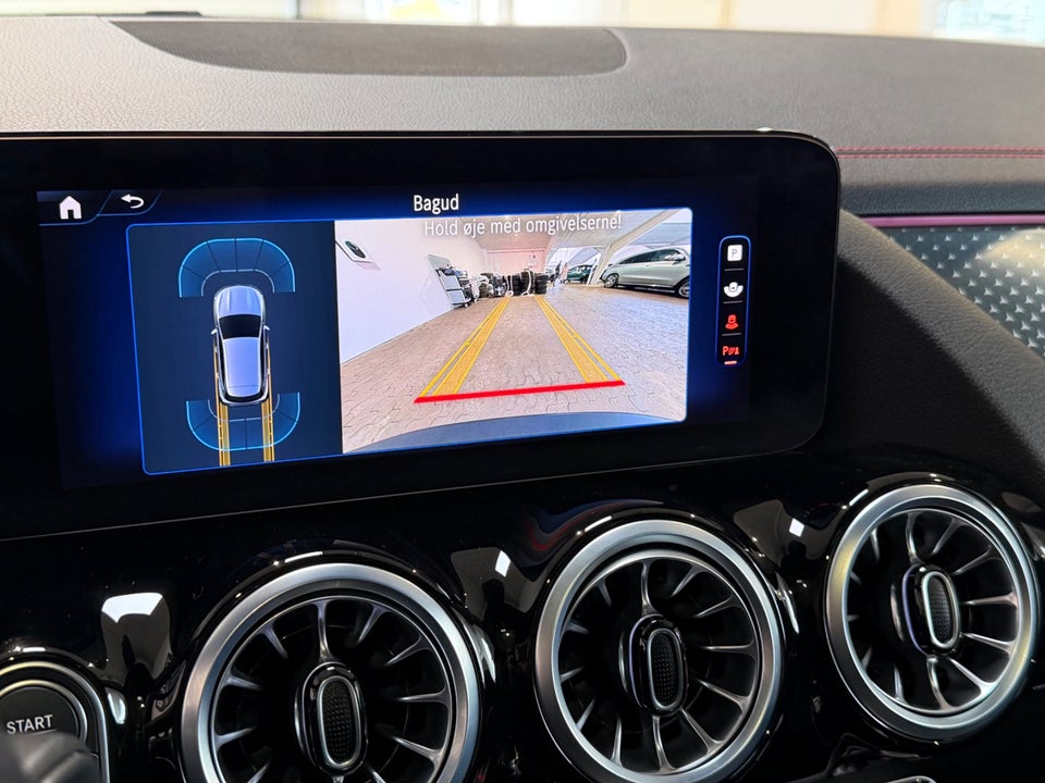 Mercedes EQA350 AMG Line 4Matic 5d