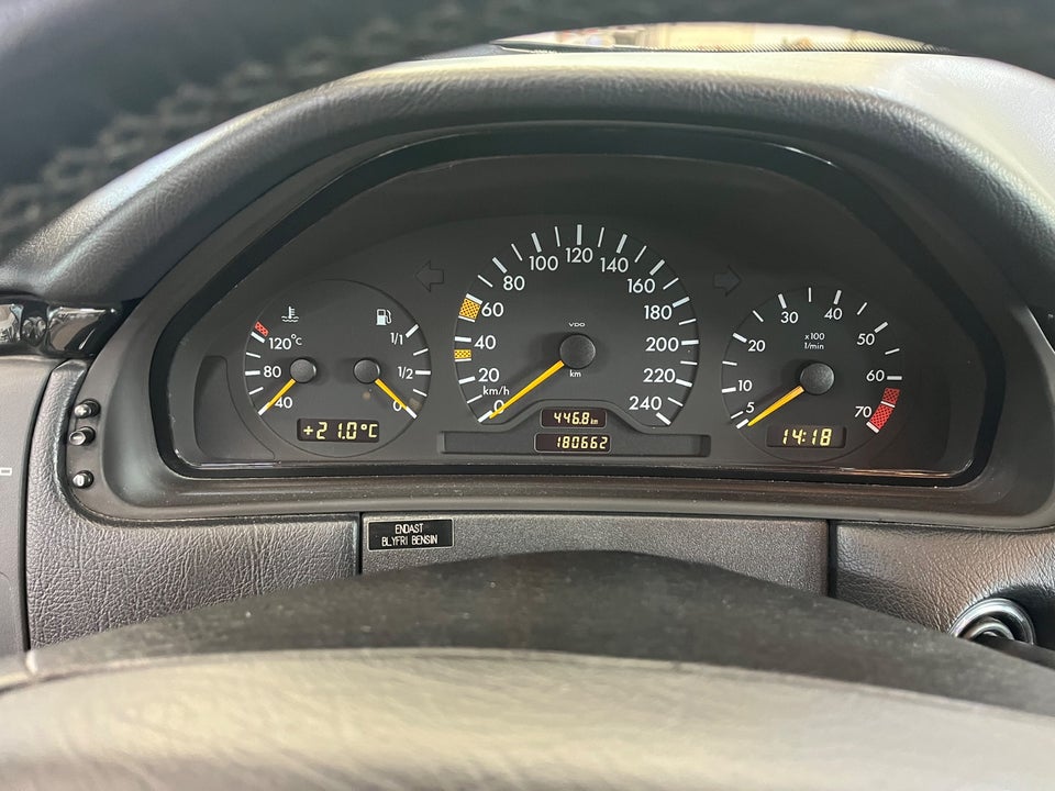 Mercedes E200 2,0 Avantgarde aut. 4d