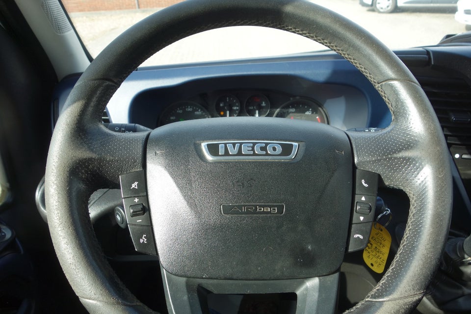Iveco Daily 2,3 35S16 12m³ Van AG8
