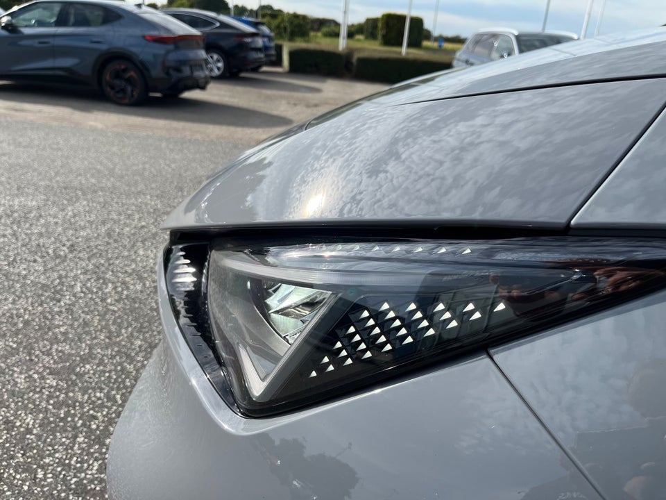 Cupra Born 77 Pasión 5d