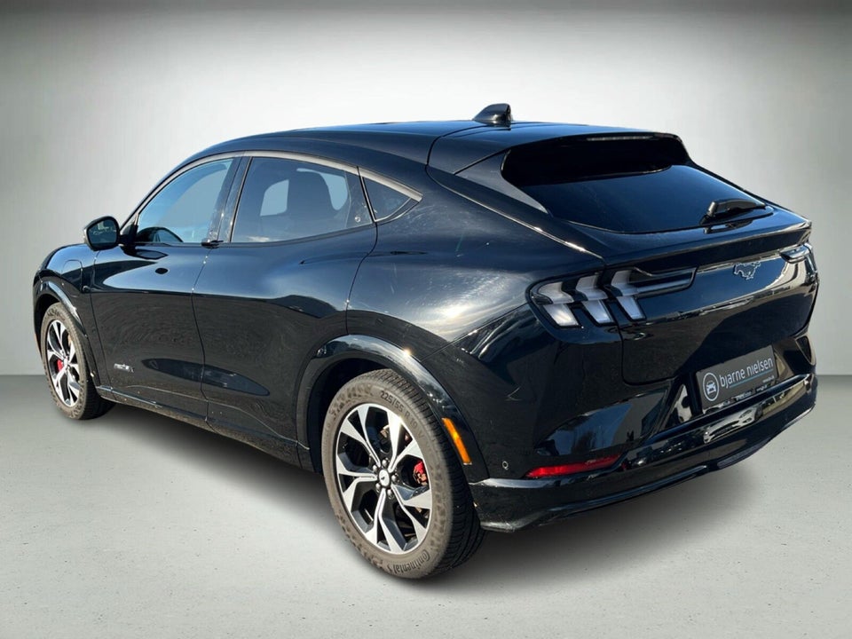 Ford Mustang Mach-E 98 Premium Extended Range 5d