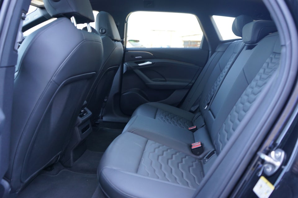 Audi A6 e-tron S-line performance Avant 5d