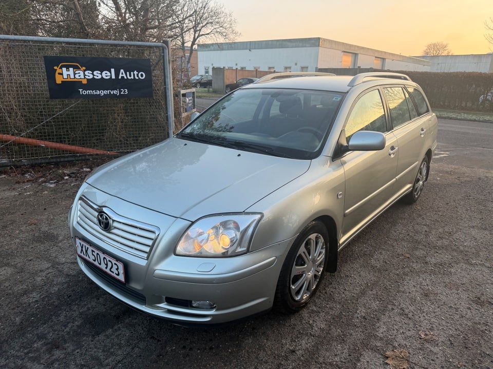 Toyota Avensis 1,8 VVT-i Sol stc. 5d