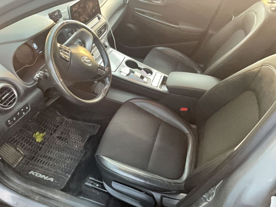 Hyundai Kona 64 EV Advanced 5d
