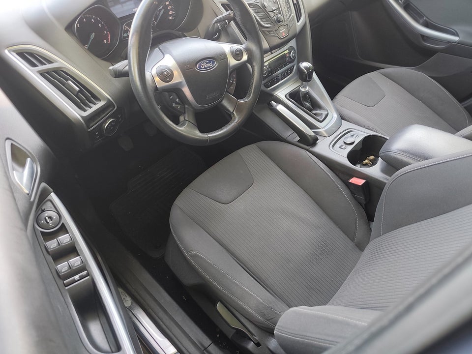 Ford Focus 1,6 SCTi 150 Titanium 5d