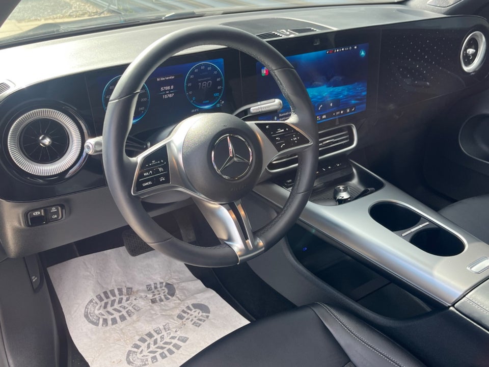Mercedes CLA250+ electric Progressive 4d