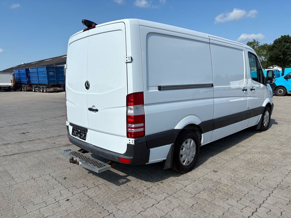 Mercedes Sprinter 316 2,2 CDi R2 Kassevogn aut. 5d