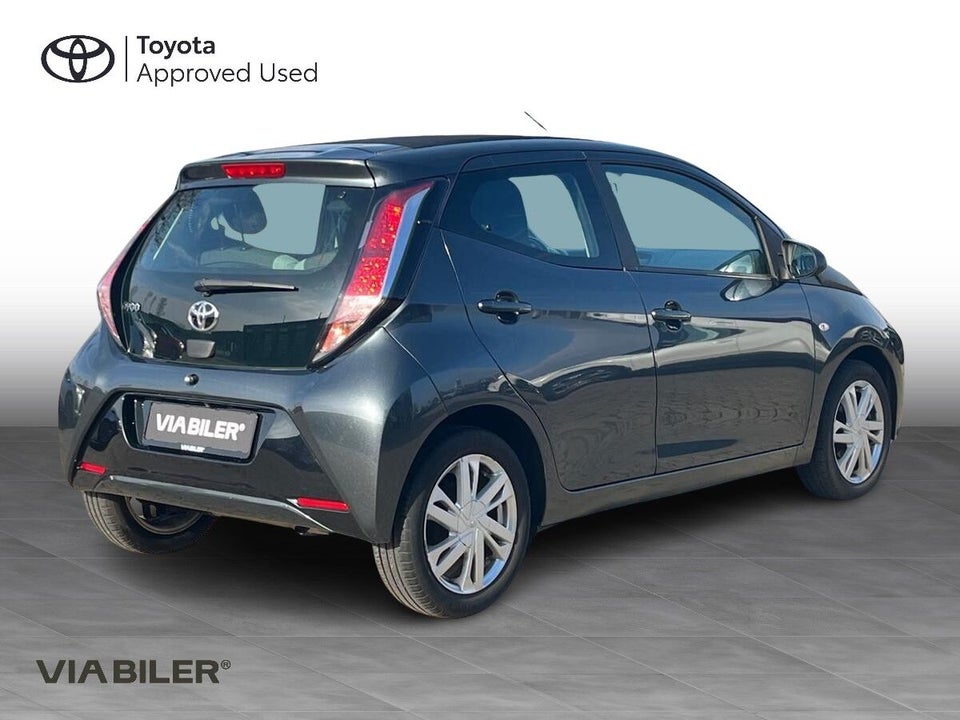 Toyota Aygo 1,0 VVT-i x-sky 5d