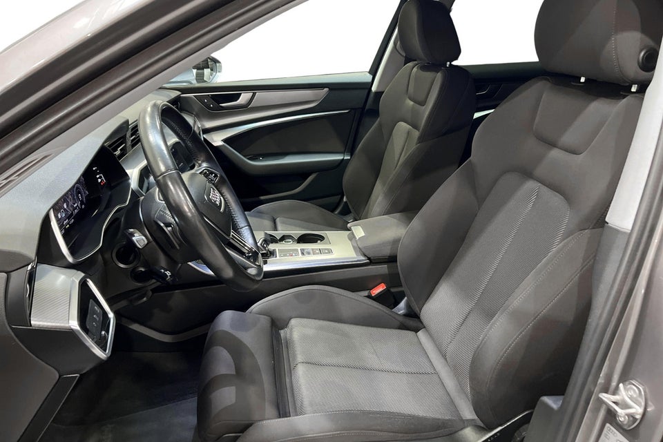 Audi A6 50 TFSi e Sport quattro S-tr. 4d