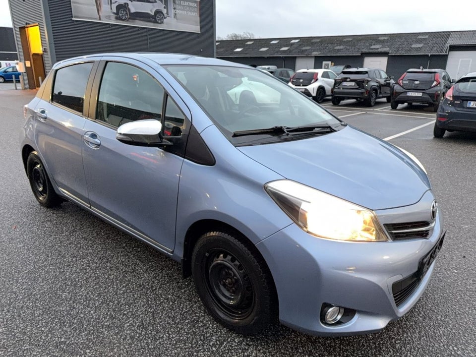 Toyota Yaris 1,0 VVT-i T2 Touch 5d