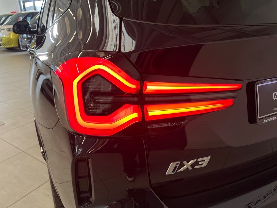 BMW iX3 Charged Plus M-Sport 5d