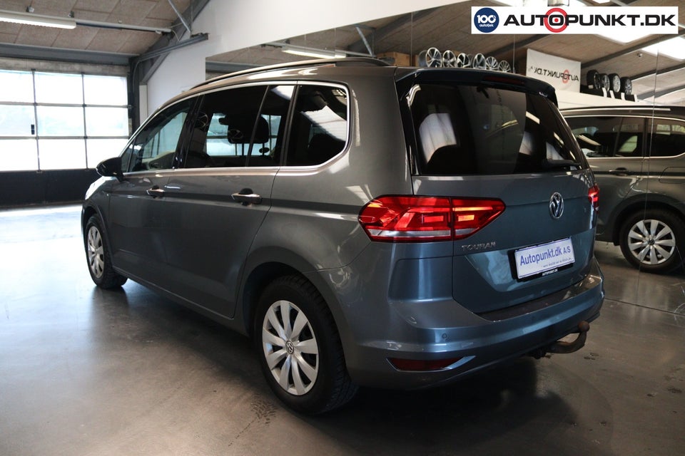 VW Touran 1,6 TDi 115 Comfortline DSG 7prs 5d