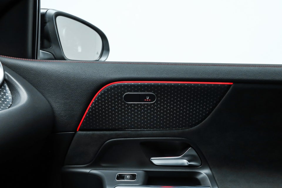 Mercedes EQA350 AMG Line 4Matic 5d