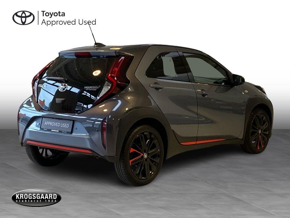 Toyota Aygo X 1,0 Undercover 5d