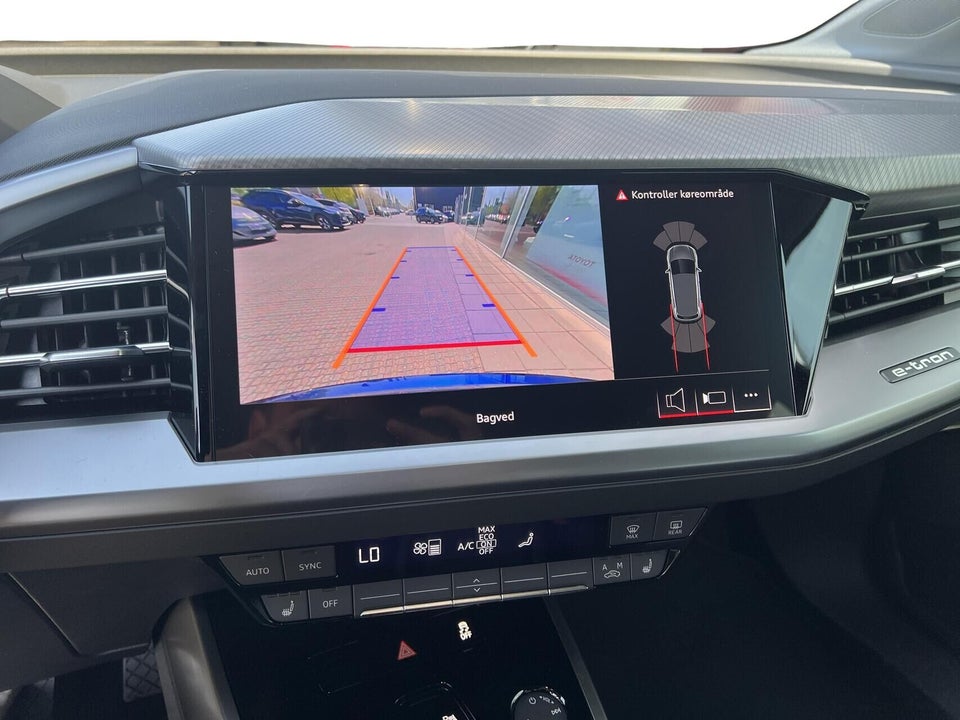 Audi Q4 e-tron 45 Progress quattro 5d