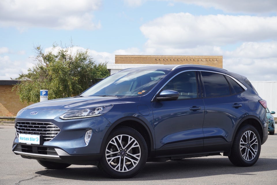 Ford Kuga 2,5 PHEV Titanium X CVT 5d