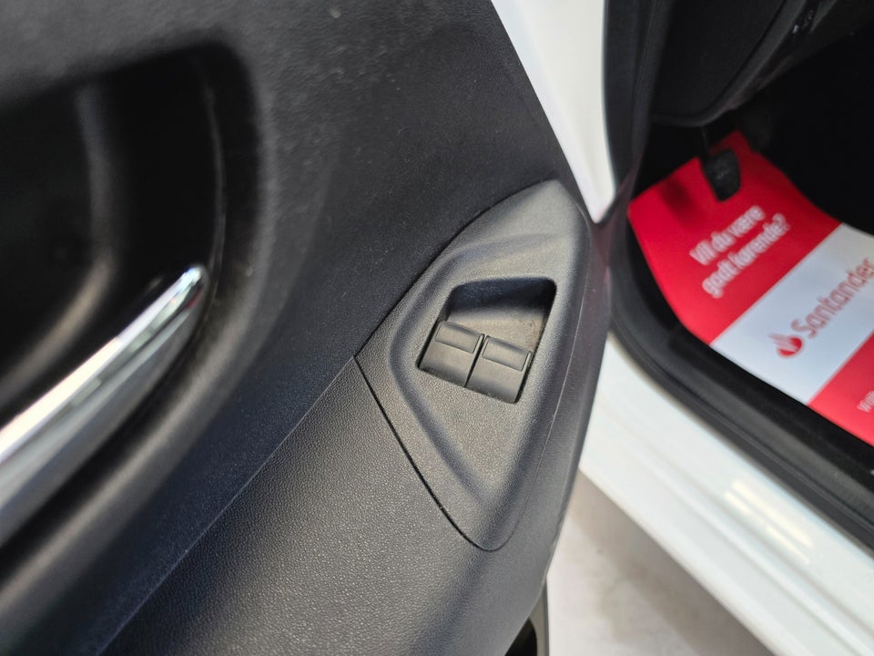 Toyota Aygo 1,0 VVT-i x-play 5d