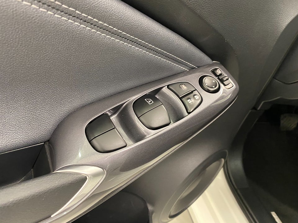 Nissan Juke 1,0 Dig-T 114 N-Connecta DCT 5d