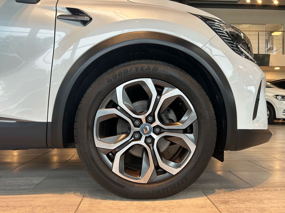 Renault Captur 1,6 E-Tech Intens 5d