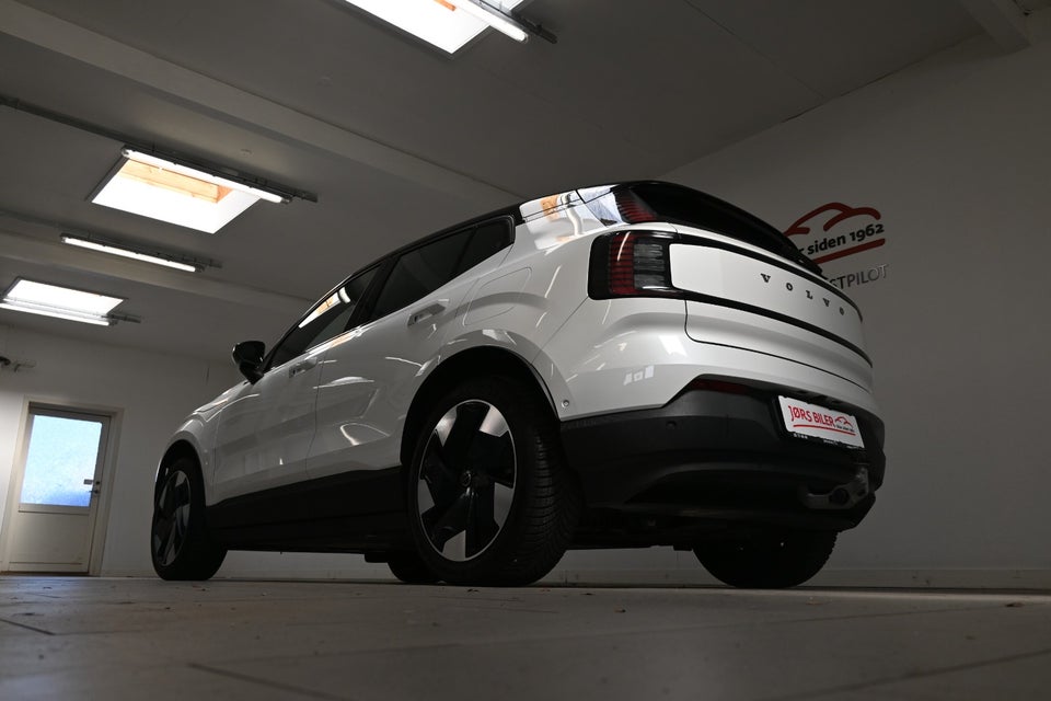 Volvo EX30 Extended Range Ultra 5d