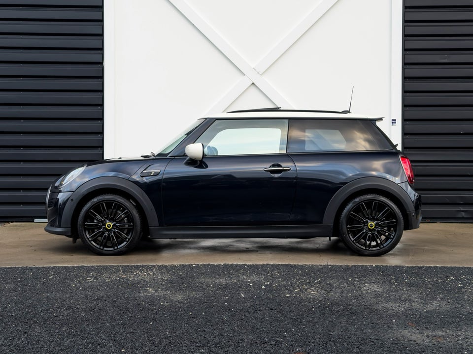 MINI Cooper SE Resolute Edition 3d