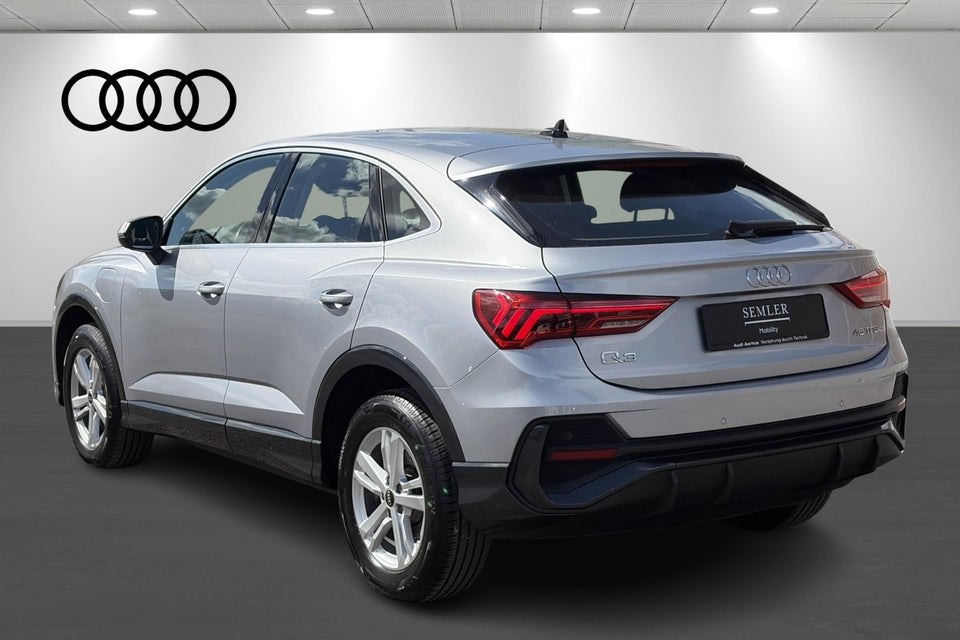 Audi Q3 45 TFSi e Attitude plus Sportback S-tr. 5d