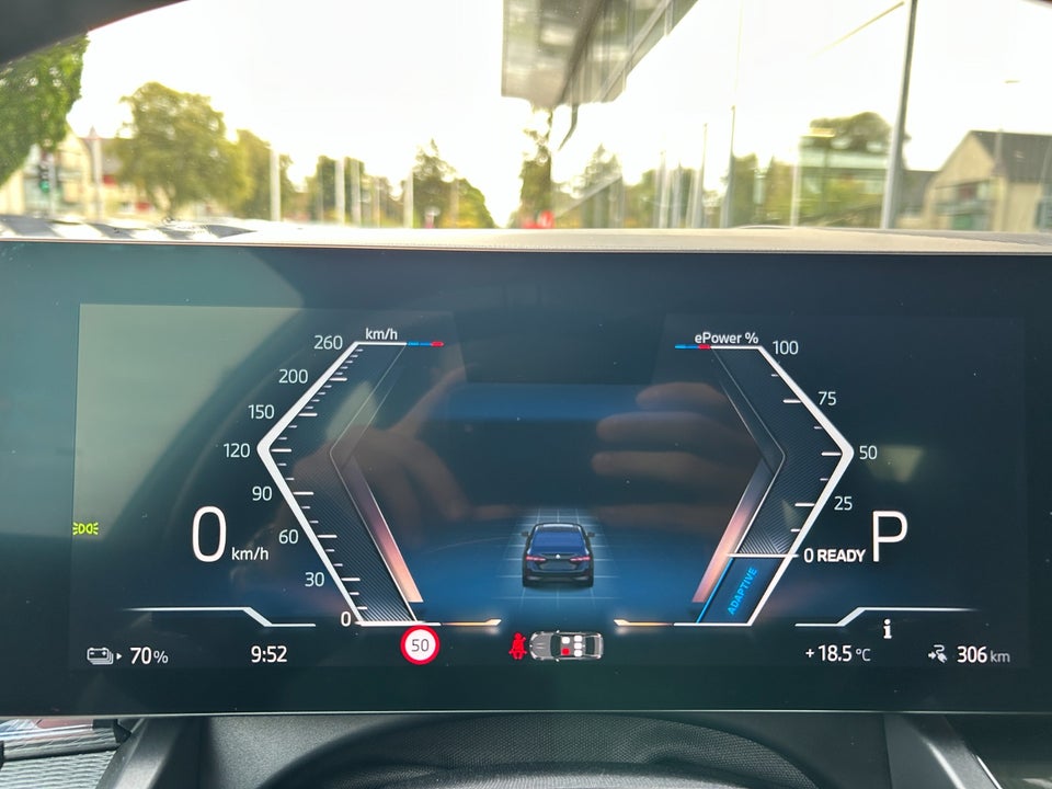 BMW i5 eDrive40 M-Sport 4d