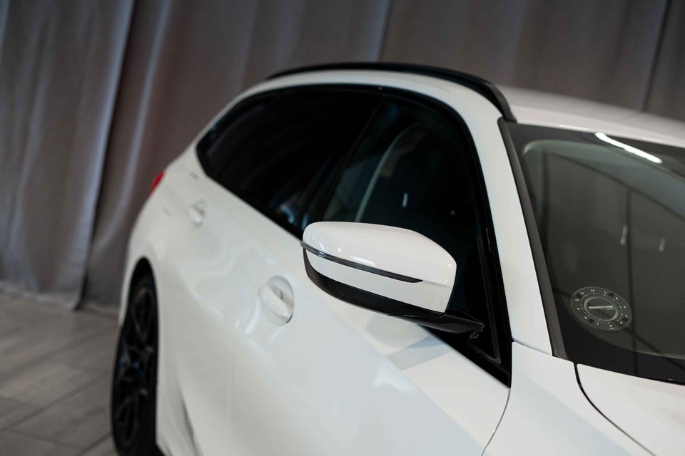 BMW 330e 2,0 Touring Sport Line aut. 5d