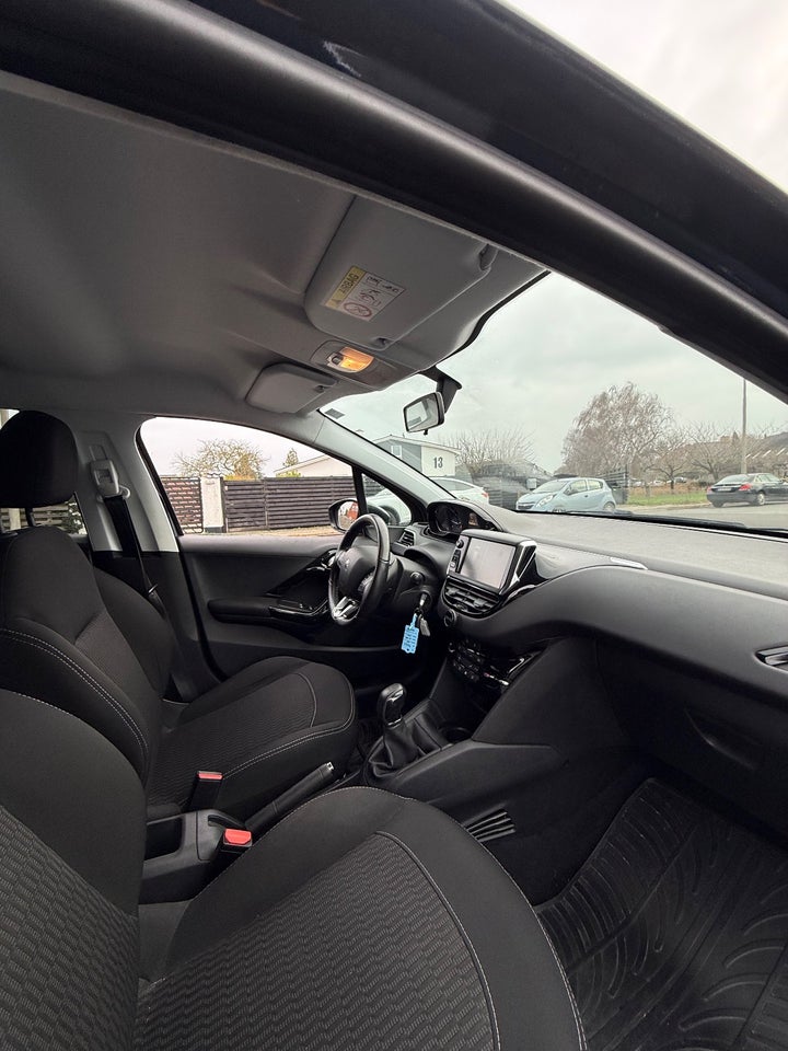 Peugeot 208 1,6 BlueHDi 100 Active 5d