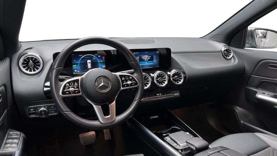 Mercedes EQA250+ Progressive 5d