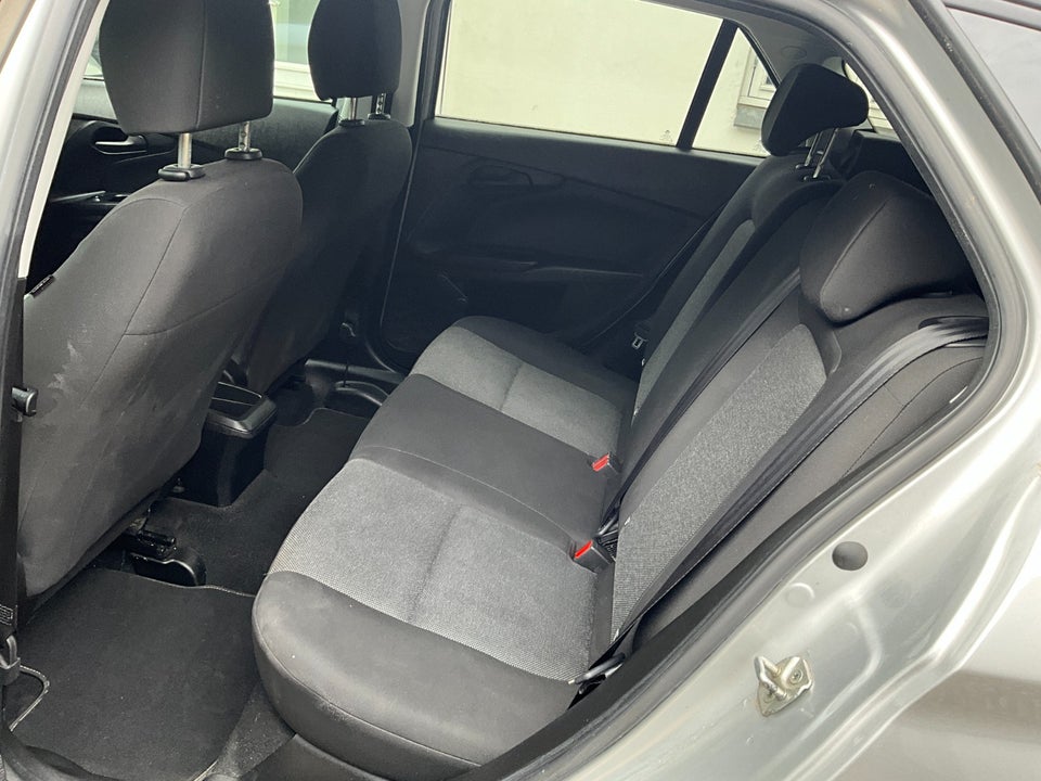 Fiat Tipo 1,4 16V Street SW 5d