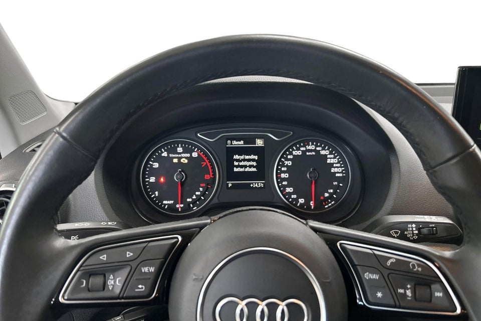 Audi Q2 35 TFSi Prestige S-tr. 5d