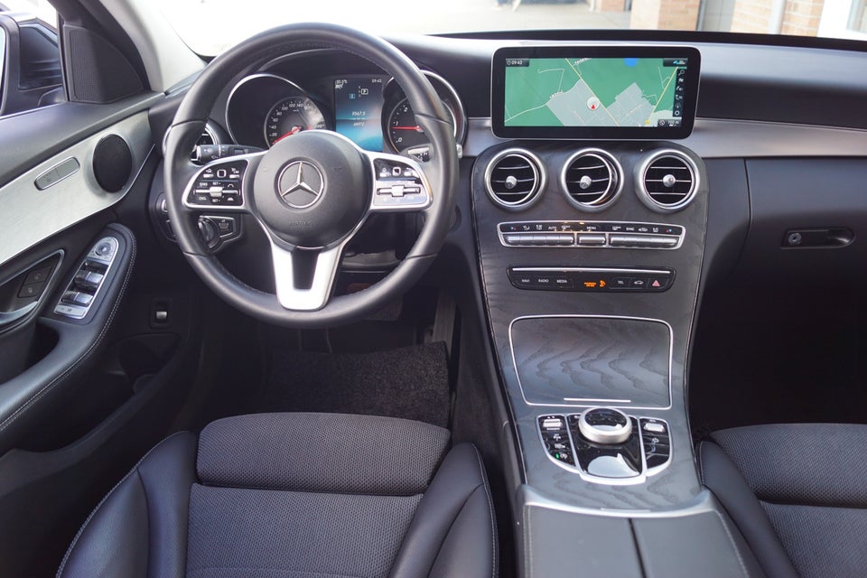 Mercedes C220 d 2,0 Avantgarde stc. aut. 5d