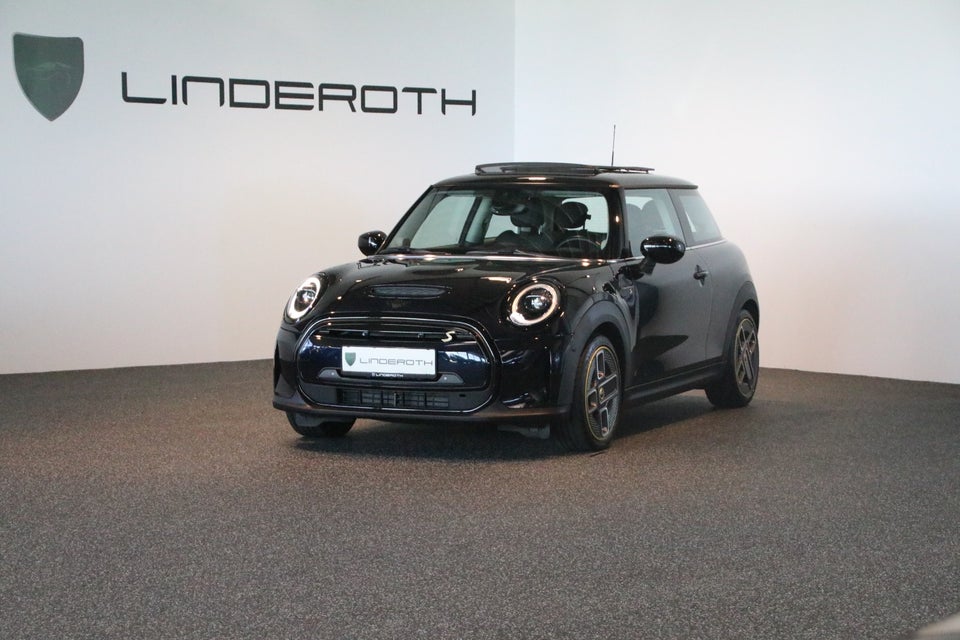 MINI Cooper SE Classic 3d