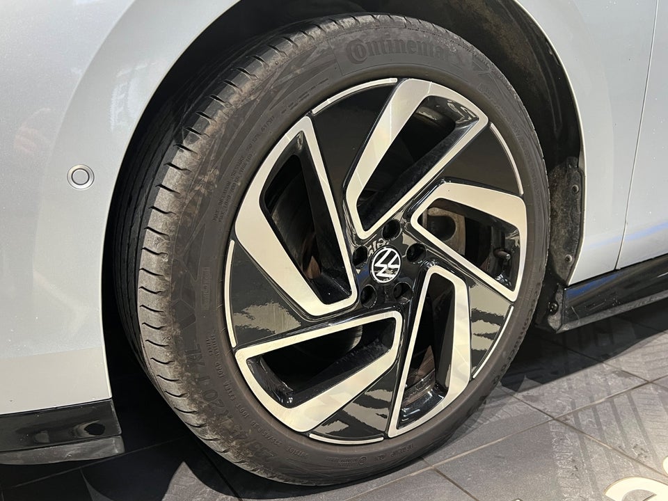 VW ID.7 77 Pro Business Premium 5d