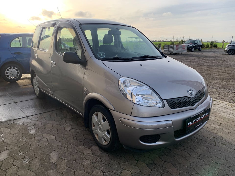 Toyota Yaris Verso 1,3 Terra 5d