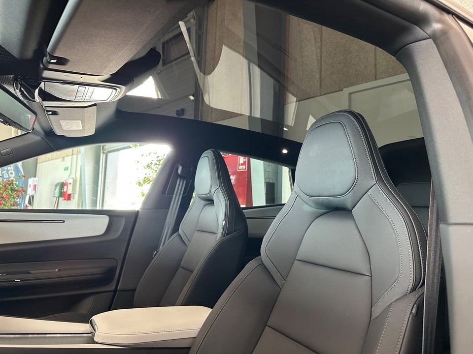 Polestar 4 Long Range AWD 5d