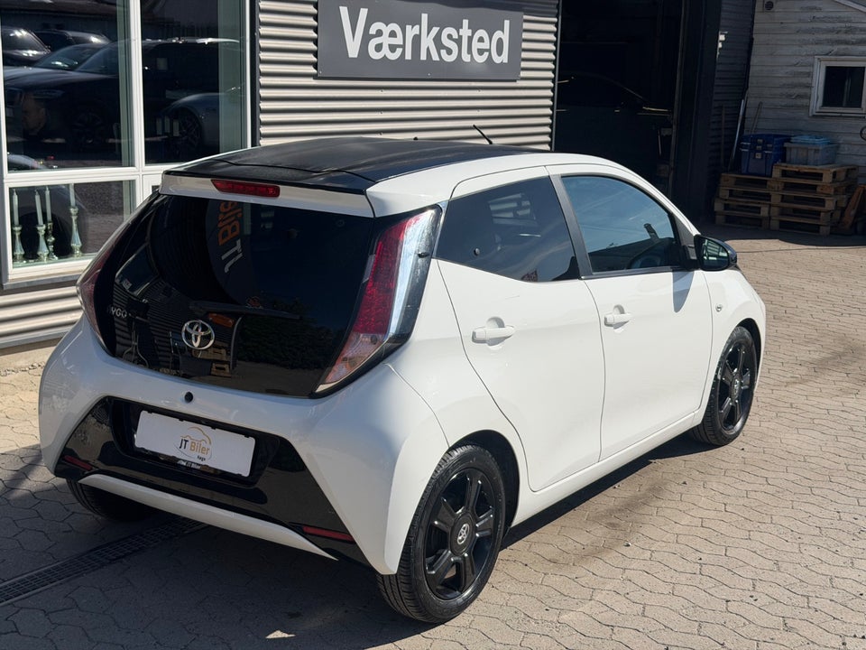 Toyota Aygo 1,0 VVT-i x-cellence 5d