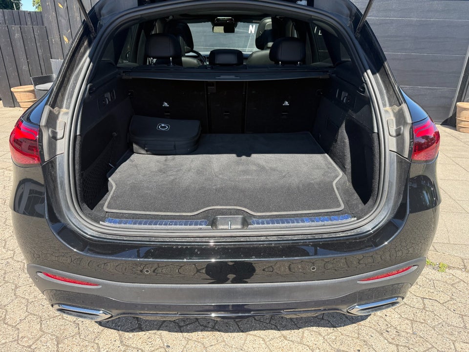 Mercedes GLC300 e 2,0 AMG Line aut. 4Matic 5d