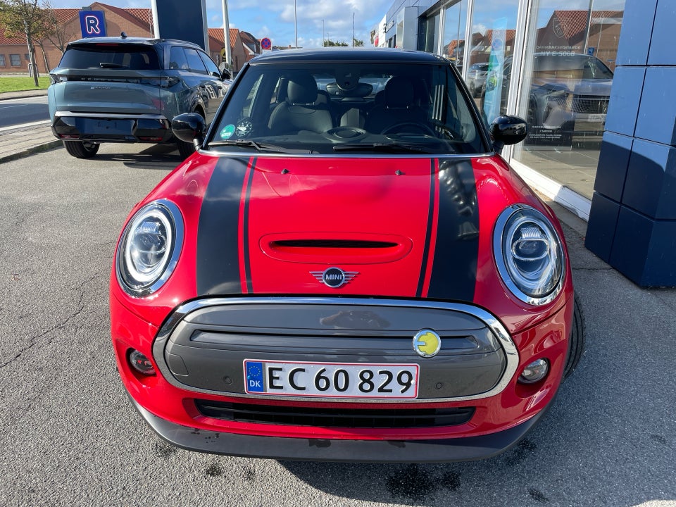 MINI Cooper SE Maximise 3d