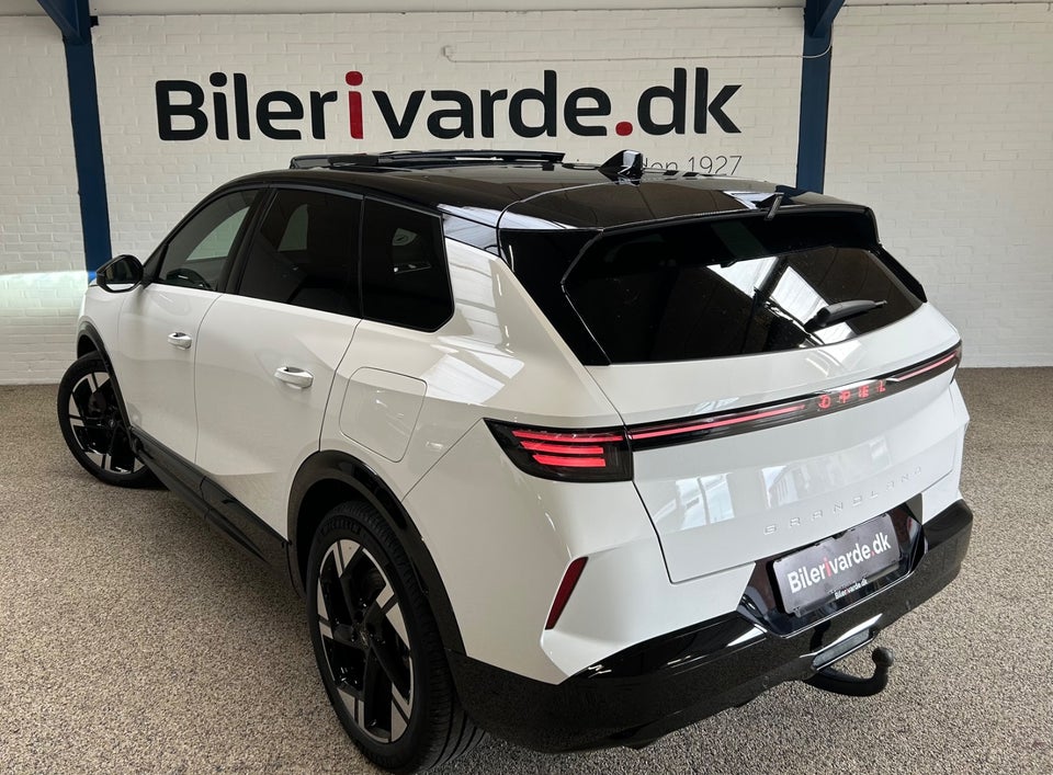 Opel Grandland-e 73 GS Sky 5d