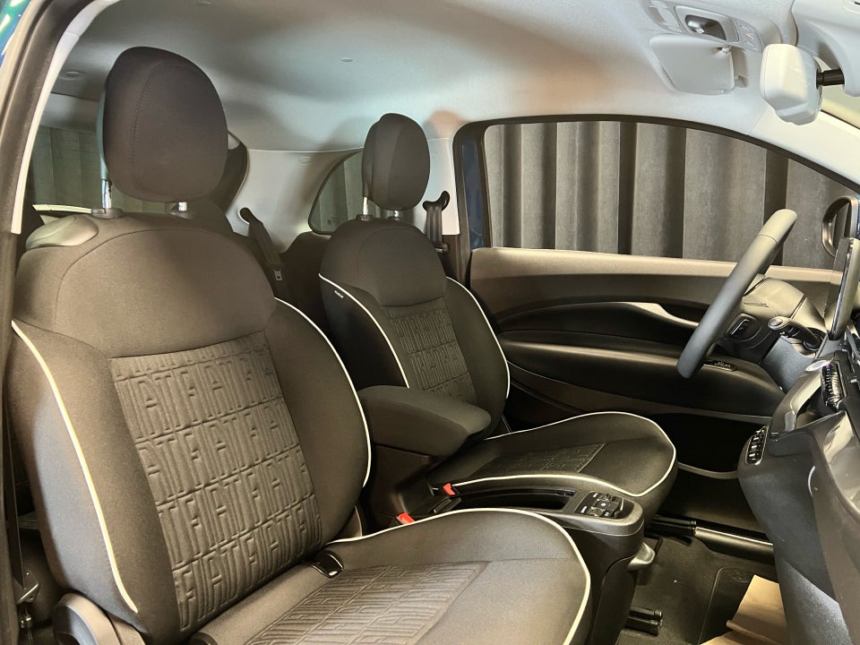 Fiat 500e 42 Icon 3d