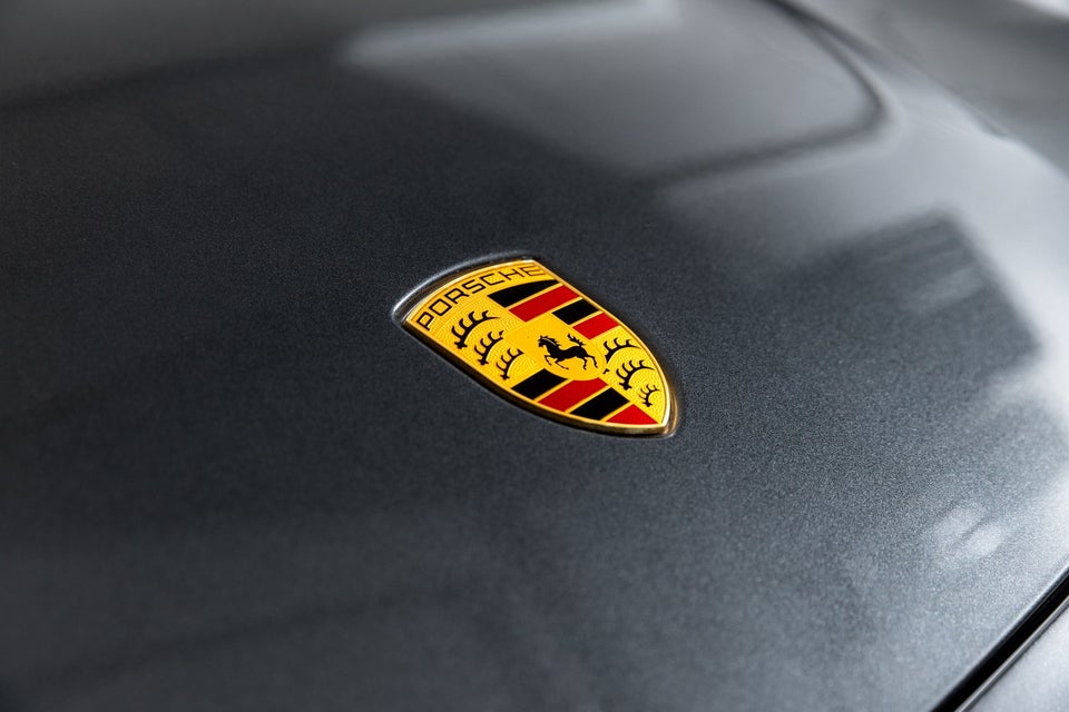 Porsche Taycan Sport Turismo 5d