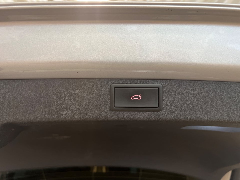 Skoda Enyaq 80 iV Loft 5d