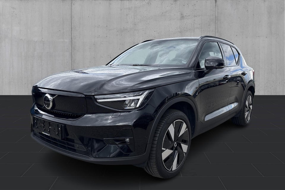Volvo EX40 Extended Range Plus 5d