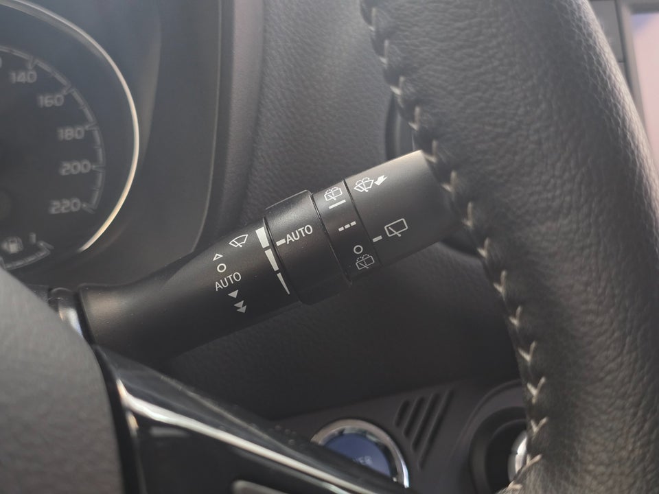 Toyota Yaris 1,5 Hybrid H3 Limited Smart e-CVT 5d