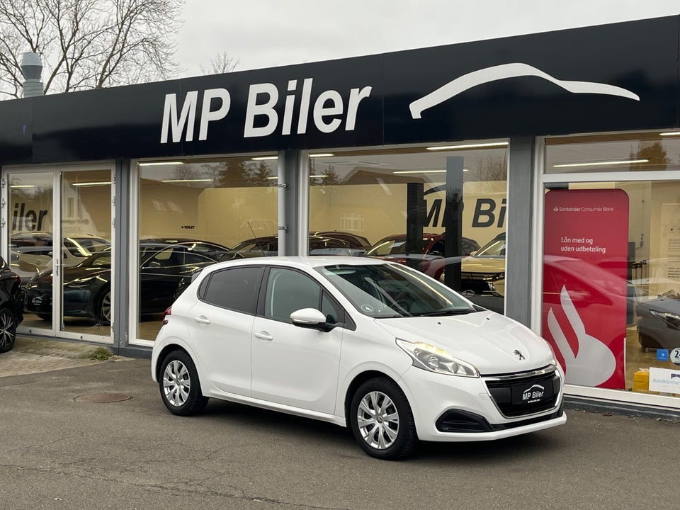 Peugeot 208 1,2 VTi 82 Spirit 5d