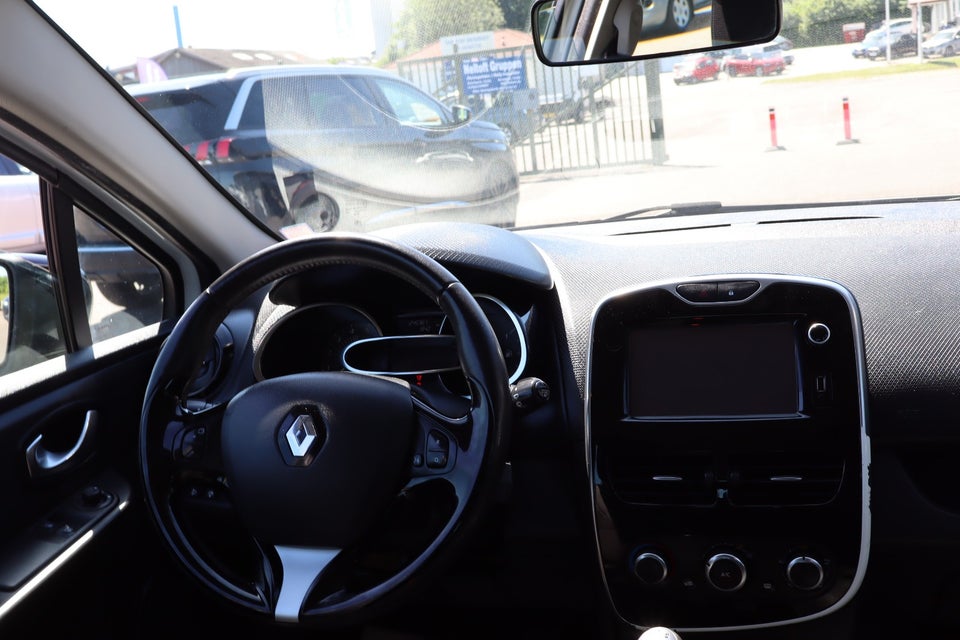 Renault Clio IV 1,5 dCi 75 Expression Sport Tourer 5d