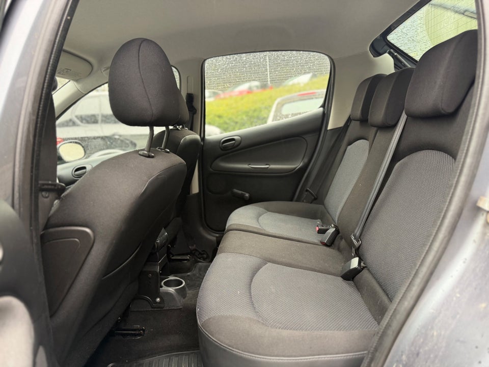 Peugeot 206+ 1,4 HDi 68 Active 5d